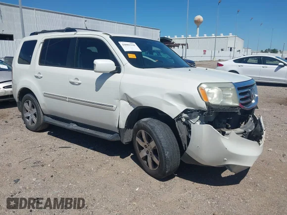 ✅ 2015 Honda Pilot Touring • VIN: 5FNYF3H95FB017571 • Lot: 44802110. Wystawiony na IAAI z przebiegiem 180 854 mil. Bezpłatny archiwum sprzedaży aukcyjnych z USA i szczegółowy raport historii pojazdu na DreamBid. Zdjęcie 1.