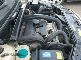 ✅ 2002 Volvo S60 • VIN: YV1RS58D722119218 • Lot: 42697182. Listed on IAAI with 144,638 mi. Free auction sales archive from the USA and detailed vehicle history report at DreamBid. Image 12.