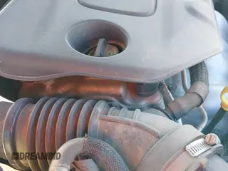 ✅ 2015 Chrysler 200 Limited • VIN: 1C3CCCABXFN671777 • Лот: 41836888. Опубликован ранее на IAAI с пробегом 130 566 миль. Бесплатный доступ к архиву аукционных продаж из США и подробный отчёт об истории автомобиля на DreamBid. Изображение 14.