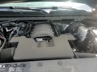 ✅ 2018 Chevrolet Silverado 1500 LTZ • VIN: 1GCVKSEC1JZ102645 • Lot: 68483325. Wystawiony na Copart z przebiegiem 79 827 mil. Bezpłatny archiwum sprzedaży aukcyjnych z USA i szczegółowy raport historii pojazdu na DreamBid. Zdjęcie 15.