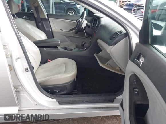 ✅ 2011 Kia Optima EX • VIN: KNAGN4A61B5095407 • Lot: 42528431. Wystawiony na IAAI z przebiegiem 244 728 mil. Bezpłatny archiwum sprzedaży aukcyjnych z USA i szczegółowy raport historii pojazdu na DreamBid. Zdjęcie 5.