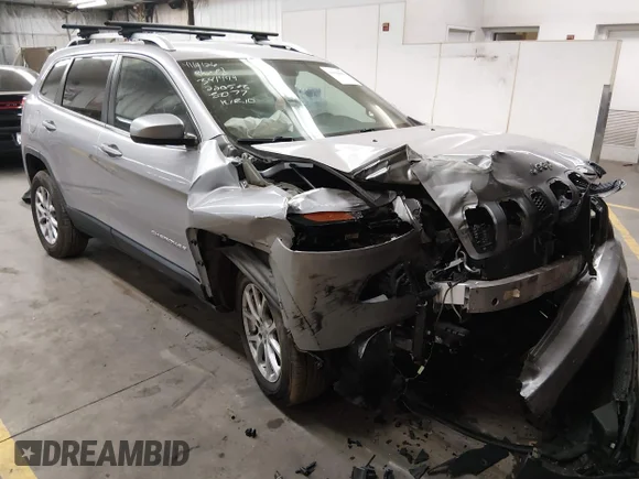 ✅ 2017 Jeep Cherokee Latitude • VIN: 1C4PJMCS5HD220528 • Лот: 44908098. Опубликован ранее на IAAI с пробегом 108 771 миль. Бесплатный доступ к архиву аукционных продаж из США и подробный отчёт об истории автомобиля на DreamBid. Изображение 1.