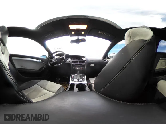 ✅ 2015 Audi S5 Premium Plus • VIN: WAUCGAFR6FA019379 • Lot: 41828472. Listed on IAAI with 127,747 mi. Free auction sales archive from the USA and detailed vehicle history report at DreamBid. Image 18.