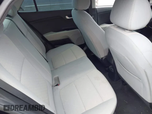 ✅ 2019 Kia Rio S • VIN: 3KPA24AB3KE172507 • Лот: 45035991. Опубліковано раніше на IAAI з пробігом 119 263 миль. Безкоштовний доступ до архіву аукціонних продажів зі США та докладний звіт про історію автомобіля на DreamBid. Зображення 8.