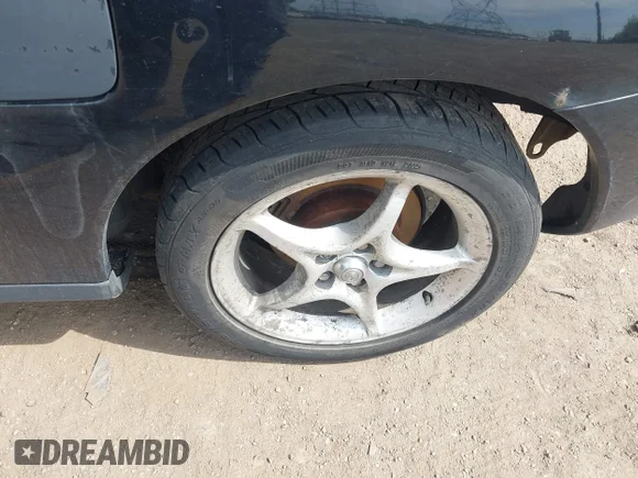 ✅ 2003 Toyota Celica GTS • VIN: JTDDY38TX30068613 • Lot: 44965539. Wystawiony na IAAI z przebiegiem 186 071 mil. Bezpłatny archiwum sprzedaży aukcyjnych z USA i szczegółowy raport historii pojazdu na DreamBid. Zdjęcie 12.