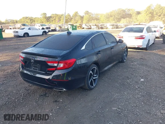 ✅ 2022 Honda Accord Sport • VIN: 1HGCV1F37NA116000 • Lot: 43355507. Wystawiony na IAAI z przebiegiem 33 620 mil. Bezpłatny archiwum sprzedaży aukcyjnych z USA i szczegółowy raport historii pojazdu na DreamBid. Zdjęcie 4.