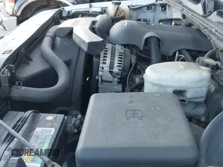 ✅ 2003 GMC Yukon XL SLT • VIN: 1GKEC16Z93J238831 • Lot: 43599031. Listed on IAAI with 289,689 mi. Free auction sales archive from the USA and detailed vehicle history report at DreamBid. Image 12.