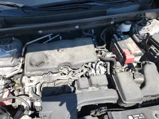 ✅ 2023 Toyota RAV4 LE • VIN: 2T3H1RFVXPC231647 • Lot: 84732385. Wystawiony na Copart z przebiegiem 94 778 mil. Bezpłatny archiwum sprzedaży aukcyjnych z USA i szczegółowy raport historii pojazdu na DreamBid. Zdjęcie 16.