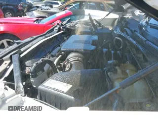 ✅ 2019 Chevrolet Silverado 1500 LT Trail Boss • VIN: 1GCPYFED0KZ349292 • Lot: 42694395. Wystawiony na IAAI z przebiegiem 118 377 mil. Bezpłatny archiwum sprzedaży aukcyjnych z USA i szczegółowy raport historii pojazdu na DreamBid. Zdjęcie 20.