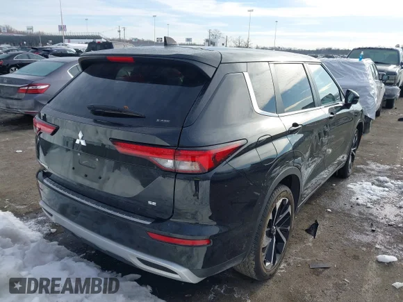 ✅ 2024 Mitsubishi Outlander SE • VIN: JA4J4VA88RZ086929 • Lot: 44086071. Wystawiony na IAAI z przebiegiem 48 411 mil. Bezpłatny archiwum sprzedaży aukcyjnych z USA i szczegółowy raport historii pojazdu na DreamBid. Zdjęcie 4.