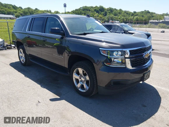 ✅ 2017 Chevrolet Suburban LS • VIN: 1GNSKGKC3HR307390 • Lot: 45081488. Wystawiony na IAAI z przebiegiem 116 650 mil. Bezpłatny archiwum sprzedaży aukcyjnych z USA i szczegółowy raport historii pojazdu na DreamBid. Zdjęcie 1.