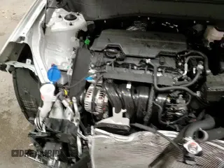 ✅ 2025 Hyundai Kona SEL • VIN: KM8HBCABXSU306547 • Лот: 92419315. Опубликован ранее на Copart с пробегом 7 329 миль. Бесплатный доступ к архиву аукционных продаж из США и подробный отчёт об истории автомобиля на DreamBid. Изображение 15.