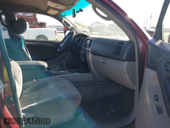 ✅ 2005 Toyota 4Runner SR5 • VIN: JTEZU14R158035466 • Lot: 43867039. Wystawiony na IAAI z przebiegiem Nie podano. Bezpłatny archiwum sprzedaży aukcyjnych z USA i szczegółowy raport historii pojazdu na DreamBid. Zdjęcie 5.