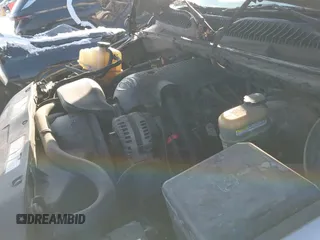 ✅ 2001 Chevrolet Suburban LS • VIN: 3GNFK16T31G190246 • Лот: 41345937. Опубликован ранее на IAAI с пробегом 247 535 миль. Бесплатный доступ к архиву аукционных продаж из США и подробный отчёт об истории автомобиля на DreamBid. Изображение 19.