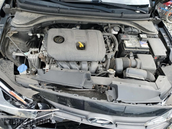 ✅ 2020 Hyundai Elantra SE • VIN: 5NPD74LF5LH549740 • Lot: 67037535. Wystawiony na Copart z przebiegiem 73 320 mil. Bezpłatny archiwum sprzedaży aukcyjnych z USA i szczegółowy raport historii pojazdu na DreamBid. Zdjęcie 11.