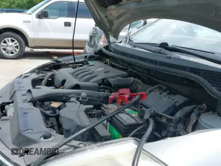 ✅ 2008 Nissan Versa S • VIN: 3N1BC13E48L458915 • Lot: 42353191. Wystawiony na IAAI z przebiegiem 142 012 mil. Bezpłatny archiwum sprzedaży aukcyjnych z USA i szczegółowy raport historii pojazdu na DreamBid. Zdjęcie 12.