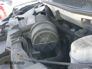 ✅ 2011 GMC Savana Cargo • VIN: 1GTW7FCA5B1115218 • Lot: 42281975. Wystawiony na IAAI z przebiegiem 200 714 mil. Bezpłatny archiwum sprzedaży aukcyjnych z USA i szczegółowy raport historii pojazdu na DreamBid. Zdjęcie 20.