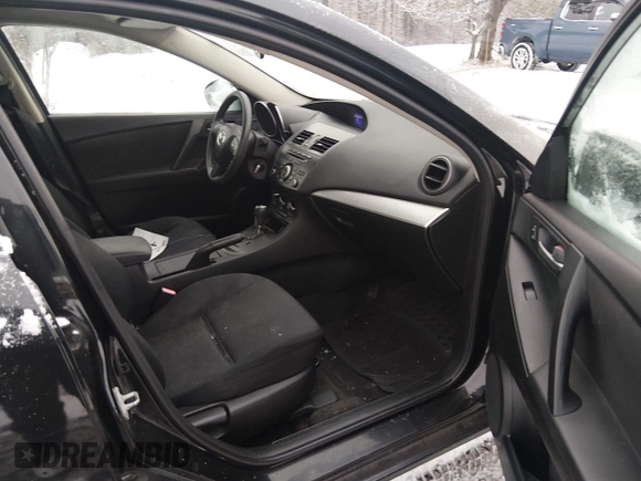 ✅ 2013 Mazda 3 i Sport • VIN: JM1BL1UP8D1787096 • Lot: 44197605. Wystawiony na IAAI z przebiegiem 188 993 mil. Bezpłatny archiwum sprzedaży aukcyjnych z USA i szczegółowy raport historii pojazdu na DreamBid. Zdjęcie 5.