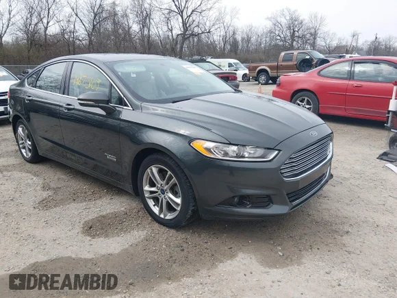 ✅ 2015 Ford Fusion Titanium • VIN: 3FA6P0SU8FR172944 • Lot: 44673105. Listed on IAAI with 108,517 mi. Free auction sales archive from the USA and detailed vehicle history report at DreamBid. Image 1.