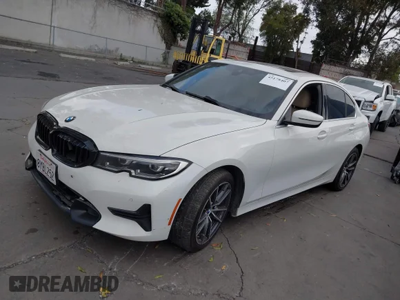 ✅ 2019 BMW 3 Series 330i • VIN: WBA5R1C50KFH11528 • Лот: 45178407. Опубликован ранее на IAAI с пробегом 126 401 миль. Бесплатный доступ к архиву аукционных продаж из США и подробный отчёт об истории автомобиля на DreamBid. Изображение 19.