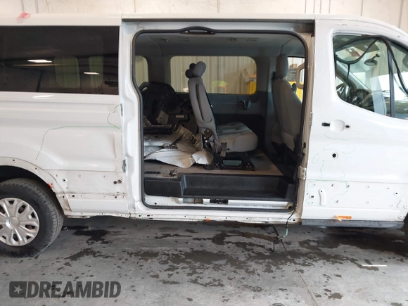 ✅ 2016 Ford Transit XL • VIN: 1FBZX2ZG7GKA41436 • Lot: 43346163. Listed on IAAI with 199,698 mi. Free auction sales archive from the USA and detailed vehicle history report at DreamBid. Image 6.