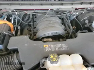 ✅ 2018 Chevrolet Silverado 1500 LT • VIN: 3GCUCRER0JG371791 • Lot: 93028885. Wystawiony na Copart z przebiegiem 115 122 mil. Bezpłatny archiwum sprzedaży aukcyjnych z USA i szczegółowy raport historii pojazdu na DreamBid. Zdjęcie 14.