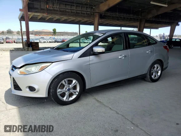 ✅ 2014 Ford Focus SE • VIN: 1FADP3F23EL374542 • Lot: 57379286. Wystawiony na Copart z przebiegiem 70 383 mil. Bezpłatny archiwum sprzedaży aukcyjnych z USA i szczegółowy raport historii pojazdu na DreamBid. Zdjęcie 1.