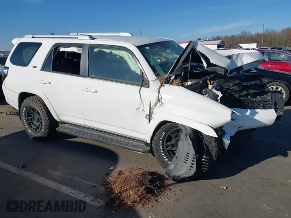 ✅ 2018 Toyota 4Runner SR5 • VIN: JTEZU5JR3J5177650 • Lot: 43988047. Listed on IAAI with Not provided. Free auction sales archive from the USA and detailed vehicle history report at DreamBid. Image 1.