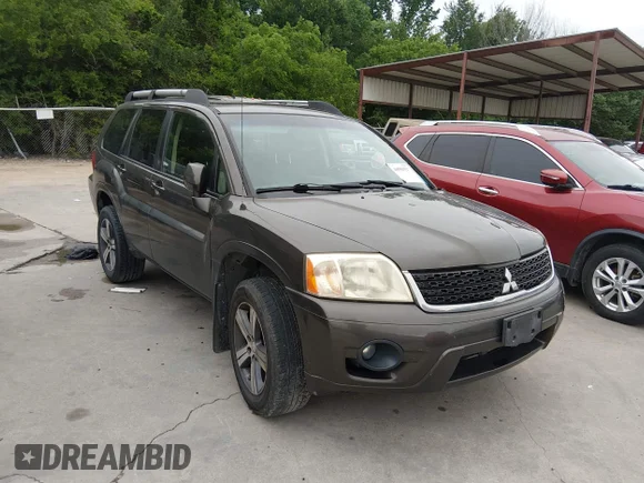 2011 Mitsubishi Endeavor SE