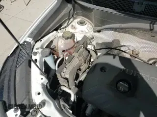 ✅ 2021 Buick Encore GX Essence • VIN: KL4MMFSL9MB149902 • Lot: 80442355. Wystawiony na Copart z przebiegiem 74 907 mil. Bezpłatny archiwum sprzedaży aukcyjnych z USA i szczegółowy raport historii pojazdu na DreamBid. Zdjęcie 14.