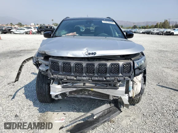 ✅ 2023 Jeep Compass Altitude • VIN: 3C4NJDBN5PT556840 • Lot: 71215574. Listed on Copart with 24,512 mi. Free auction sales archive from the USA and detailed vehicle history report at DreamBid. Image 5.