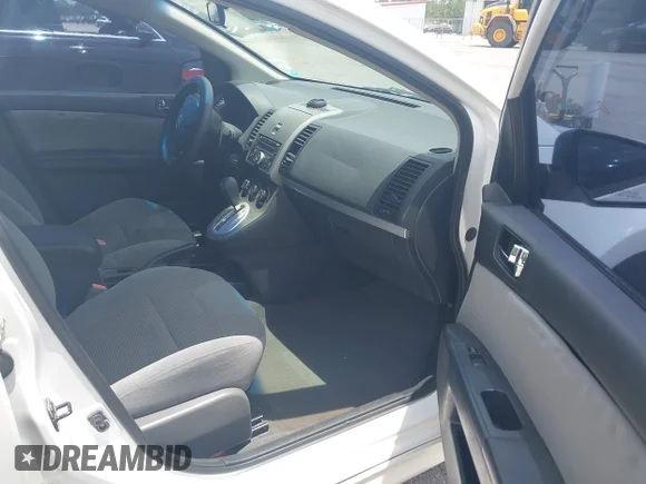 ✅ 2010 Nissan Sentra SR • VIN: 3N1AB6AP4AL637221 • Lot: 45186832. Listed on IAAI with 142,966 mi. Free auction sales archive from the USA and detailed vehicle history report at DreamBid. Image 5.