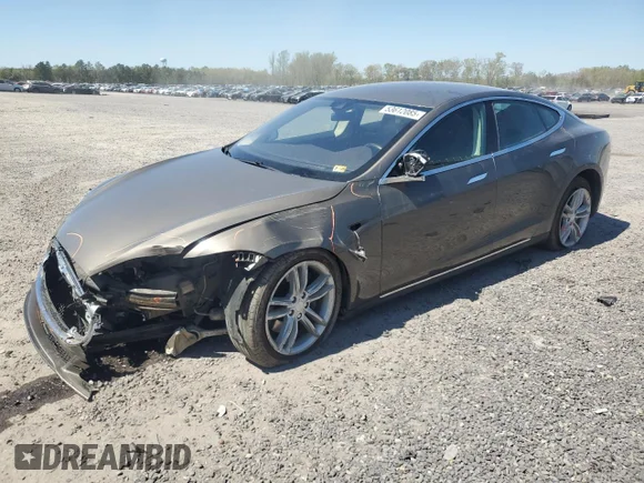 ✅ 2016 Tesla Model S 90D • VIN: 5YJSA1E2XGF121040 • Lot: 53612085. Listed on Copart with 158,710 mi. Free auction sales archive from the USA and detailed vehicle history report at DreamBid. Image 1.