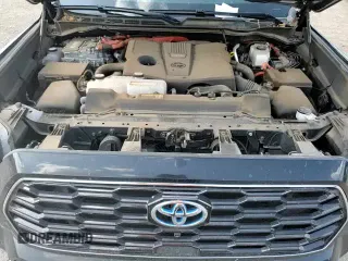 ✅ 2023 Toyota Sequoia SR5 • VIN: 7SVAAABA9PX006061 • Lot: 64246595. Listed on Copart with 22,536 mi. Free auction sales archive from the USA and detailed vehicle history report at DreamBid. Image 14.