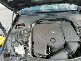 ✅ 2022 Mercedes-Benz C 300 • VIN: W1KAF4GB0NR017486 • Lot: 81395735. Wystawiony na Copart z przebiegiem 48 838 mil. Bezpłatny archiwum sprzedaży aukcyjnych z USA i szczegółowy raport historii pojazdu na DreamBid. Zdjęcie 13.