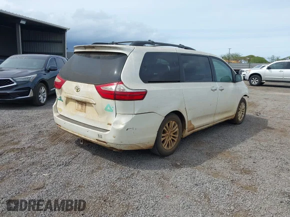 ✅ 2015 Toyota Sienna XLE Premium • VIN: 5TDYK3DC4FS653908 • Lot: 44384771. Wystawiony na IAAI z przebiegiem 123 345 mil. Bezpłatny archiwum sprzedaży aukcyjnych z USA i szczegółowy raport historii pojazdu na DreamBid. Zdjęcie 4.