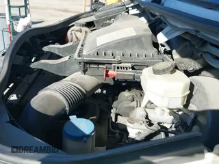 ✅ 2019 Freightliner Sprinter • VIN: WDRPF0CDXKT003470 • Lot: 43445766. Wystawiony na IAAI z przebiegiem 220 202 mil. Bezpłatny archiwum sprzedaży aukcyjnych z USA i szczegółowy raport historii pojazdu na DreamBid. Zdjęcie 20.