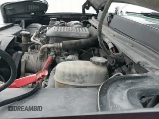 ✅ 2008 GMC Sierra 2500HD Work Truck • VIN: 1GTHC23638F111463 • Лот: 41344960. Опубликован ранее на IAAI с пробегом 237 704 миль. Бесплатный доступ к архиву аукционных продаж из США и подробный отчёт об истории автомобиля на DreamBid. Изображение 20.