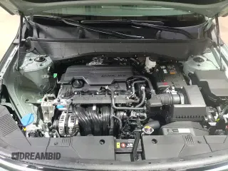 2025 Hyundai Kona SEL with VIN KM8HBCABXSU234040, listed as a Copart auction lot 43825495 with 2,340 mi miles and Clean title. Bid and sale history available at DreamBid. Image 13.