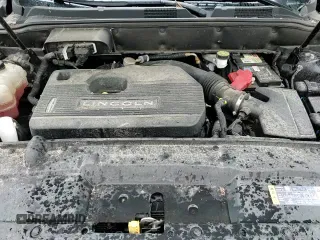 ✅ 2019 Lincoln Nautilus Select • VIN: 2LMPJ8K99KBL47432 • Lot: 60748525. Listed on Copart with 59,924 mi. Free auction sales archive from the USA and detailed vehicle history report at DreamBid. Image 13.