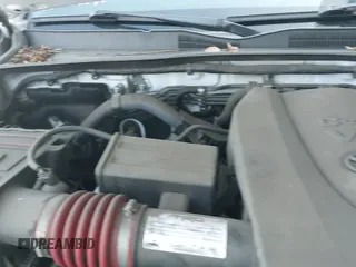 ✅ 2017 Toyota Tacoma SR5 • VIN: 3TMAZ5CN2HM045318 • Lot: 41824555. Listed on IAAI with 80,918 mi. Free auction sales archive from the USA and detailed vehicle history report at DreamBid. Image 20.