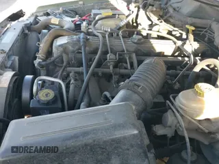 ✅ 1998 Jeep Cherokee Sport • VIN: 1J4FJ68S3WL271233 • Лот: 43537210. Опубликован ранее на IAAI с пробегом 217 005 миль. Бесплатный доступ к архиву аукционных продаж из США и подробный отчёт об истории автомобиля на DreamBid. Изображение 12.