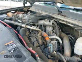 ✅ 2013 GMC Sierra 2500HD SLE • VIN: 1GT120C89DF191775 • Lot: 42329434. Listed on IAAI with 105,645 mi. Free auction sales archive from the USA and detailed vehicle history report at DreamBid. Image 19.