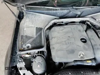 ✅ 2020 Mercedes-Benz C 300 • VIN: W1KWF8EB5LR595323 • Лот: 95416665. Опубликован ранее на Copart с пробегом 35 577 миль. Бесплатный доступ к архиву аукционных продаж из США и подробный отчёт об истории автомобиля на DreamBid. Изображение 14.