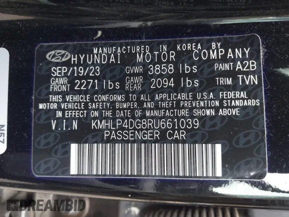 ✅ 2024 Hyundai Elantra Limited • VIN: KMHLP4DG8RU661039 • Lot: 44557682. Wystawiony na IAAI z przebiegiem 14 991 mil. Bezpłatny archiwum sprzedaży aukcyjnych z USA i szczegółowy raport historii pojazdu na DreamBid. Zdjęcie 9.