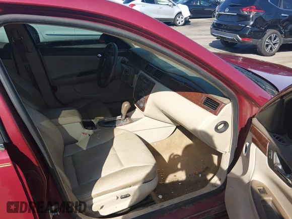 ✅ 2006 Chevrolet Impala LT 3.9L • VIN: 2G1WC581269240119 • Лот: 44748699. Опубліковано раніше на IAAI з пробігом 141 490 миль. Безкоштовний доступ до архіву аукціонних продажів зі США та докладний звіт про історію автомобіля на DreamBid. Зображення 5.