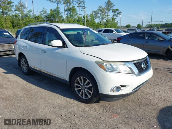 ✅ 2014 Nissan Pathfinder Platinum • VIN: 5N1AR2MN3EC692056 • Lot: 45040182. Listed on IAAI with 159,565 mi. Free auction sales archive from the USA and detailed vehicle history report at DreamBid. Image 1.