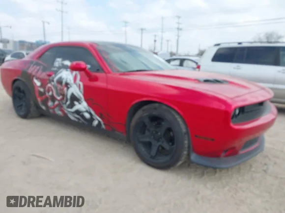 ✅ 2018 Dodge Challenger SXT Plus • VIN: 2C3CDZAG8JH276445 • Lot: 44371689. Wystawiony na IAAI z przebiegiem 99 506 mil. Bezpłatny archiwum sprzedaży aukcyjnych z USA i szczegółowy raport historii pojazdu na DreamBid. Zdjęcie 1.