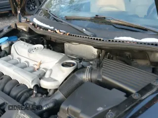 ✅ 2010 Volkswagen Beetle • VIN: 3VWRG3AG9AM013681 • Lot: 41177108. Listed on IAAI with 104,139 mi. Free auction sales archive from the USA and detailed vehicle history report at DreamBid. Image 13.