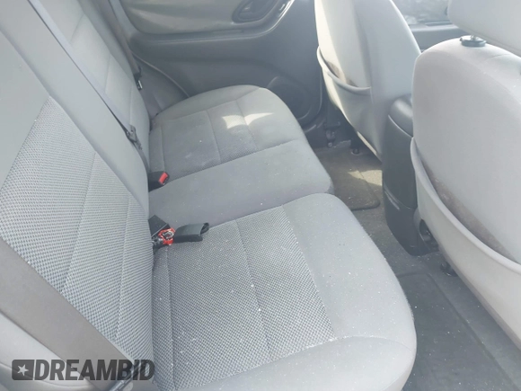 ✅ 2006 Ford Escape XLT • VIN: 1FMYU03196KA40825 • Lot: 42987275. Wystawiony na IAAI z przebiegiem 146 757 mil. Bezpłatny archiwum sprzedaży aukcyjnych z USA i szczegółowy raport historii pojazdu na DreamBid. Zdjęcie 8.